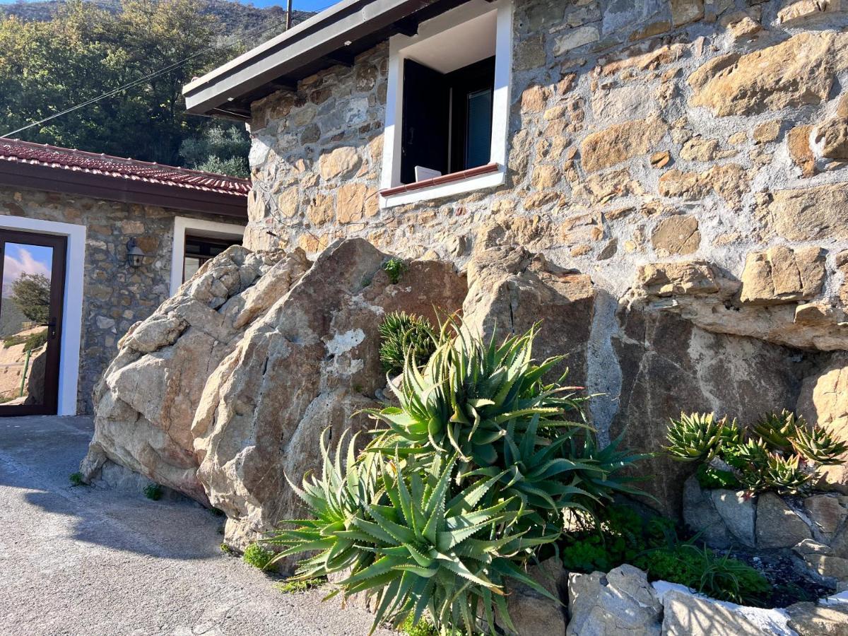 Villa Di Campagna Con Vista Mare 5 Camere Da Letto Pampara ภายนอก รูปภาพ