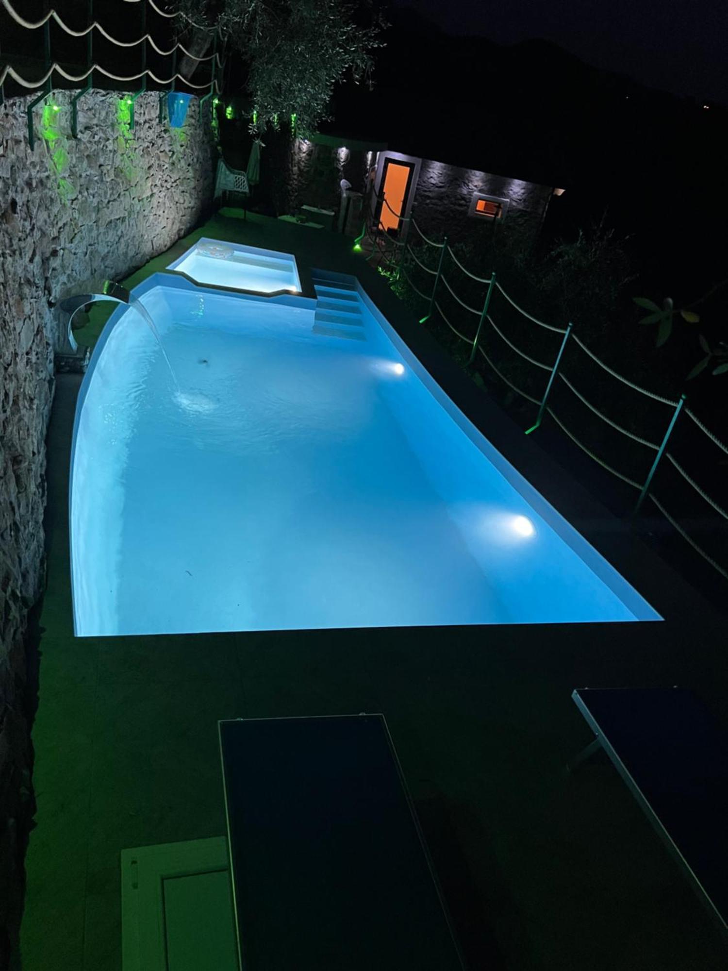 Villa Di Campagna Con Vista Mare 5 Camere Da Letto Pampara ภายนอก รูปภาพ