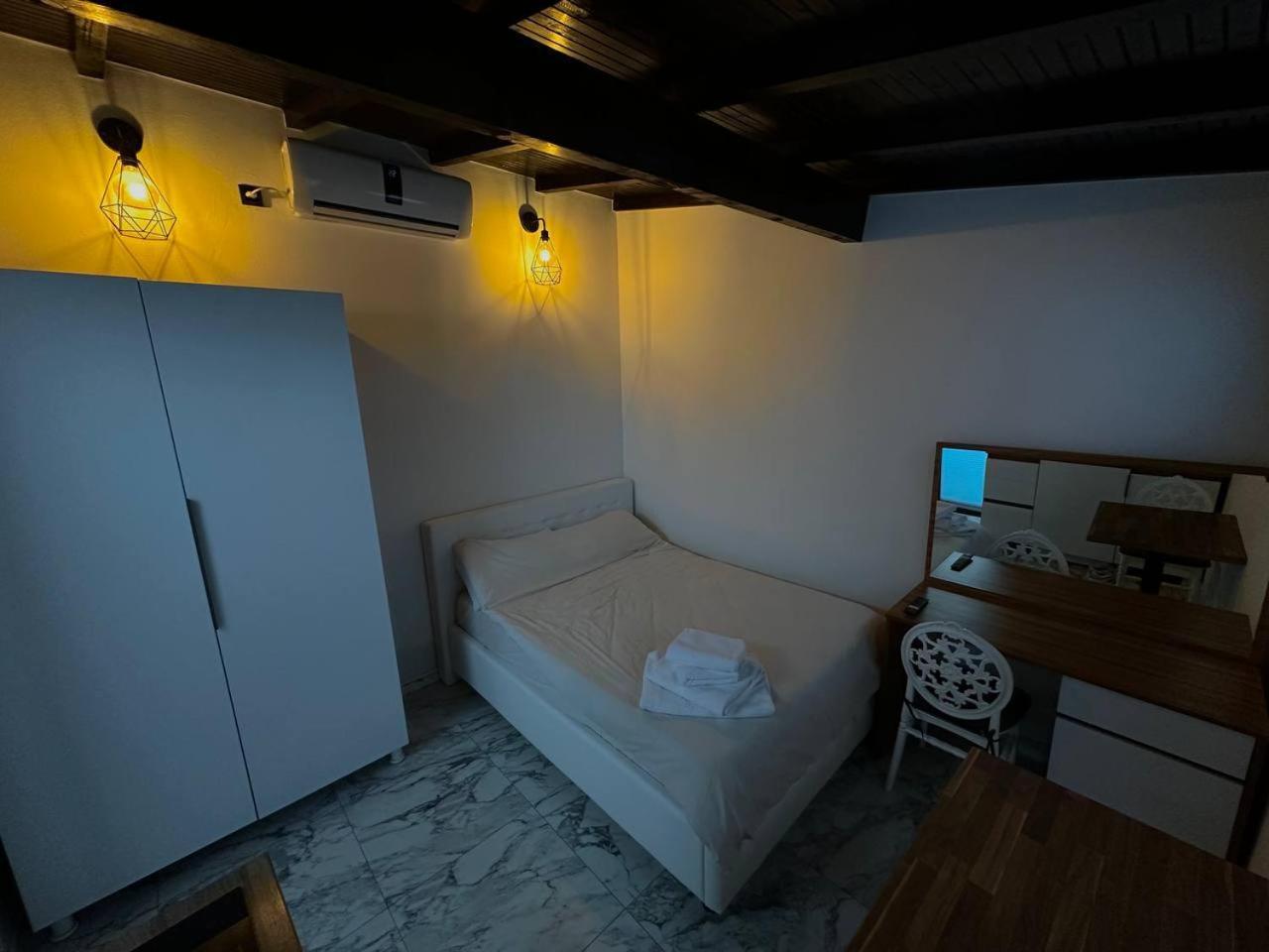 Villa Di Campagna Con Vista Mare 5 Camere Da Letto Pampara ภายนอก รูปภาพ